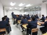 ③授業風景（座学）